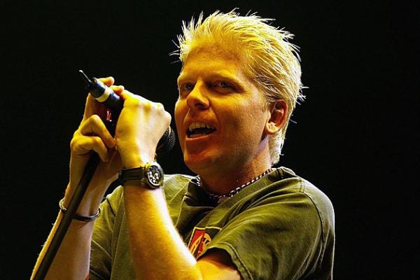 Dexter Holland, da Banda Offspring (Imagem:Reprodução/IMDB)