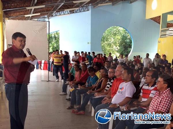 Militantes do PT se reúnem em Floriano para comemorar 34 anos de fundação do Partido.(Imagem:FlorianoNews)