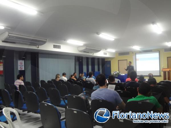  APAE em parceria com UESPI realiza I Jornada Jurídica em Floriano.(Imagem:FlorianoNews)