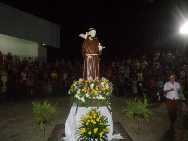 Festejo de São Francisco de Assis é encerrado com santa missa em Floriano.(Imagem:FlorianoNews)