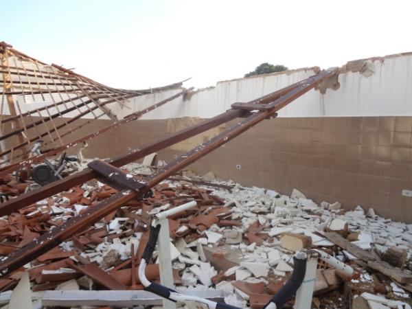 Após desabamento de sala APAE de Floriano precisa de ajuda. (Imagem:FlorianoNews)