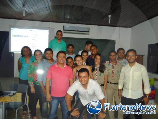 Eleitos membros do Conselho da Juventude de Floriano.(Imagem:FlorianoNews)