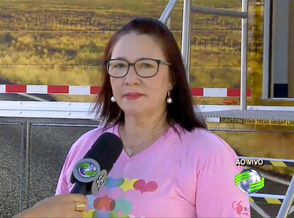 Caminhão oferece exames gratuitos de prevenção ao câncer.(Imagem:Cidade Verde)