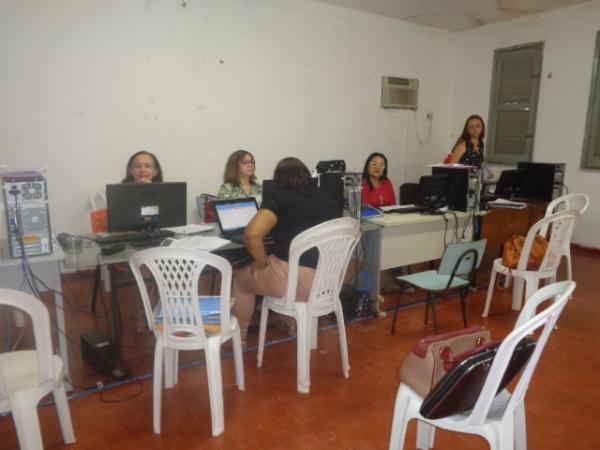 SEDUC realiza ajuste de lotação de professores em Floriano.(Imagem:FlorianoNews)