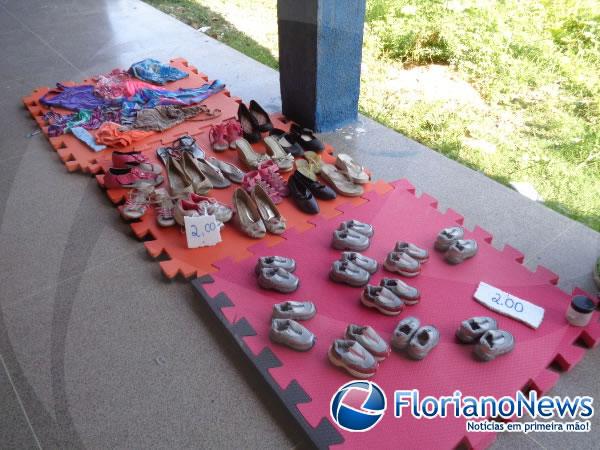 Calçados de R$ 2,00(Imagem:FlorianoNews)