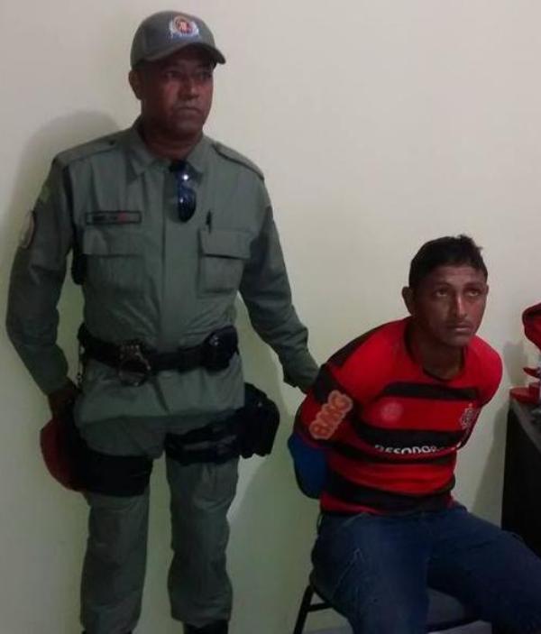 Polícia Militar prende homem que matou vítima a pauladas em Monsenhor Gil(Imagem: 3º BPM)