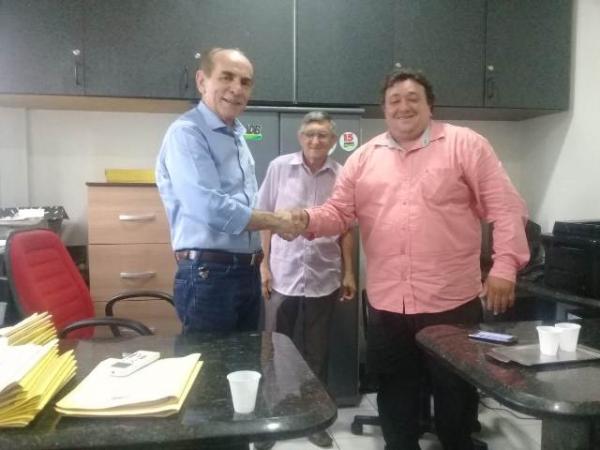 Bilú fecha pré-candidatura a Deputado Estadual com o apoio de Marcelo Castro.(Imagem:Arquivo pessoal)