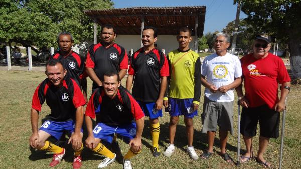 Equipe da Loja Amor e Justiça Florianense (Imagem:FlorianoNews)