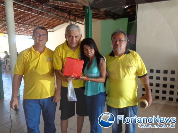 Docentes da rede privada comemoraram o Dia do Professor em manhã de lazer.(Imagem:FlorianoNews)