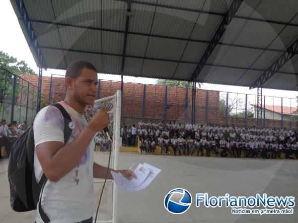 CEEP realiza palestra sobre importância do grêmio estudantil.(Imagem:FlorianoNews)