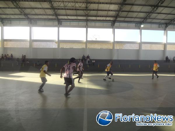 Detentos do presídio Vereda Grande disputaram competição esportiva em Floriano.(Imagem:FlorianoNews)