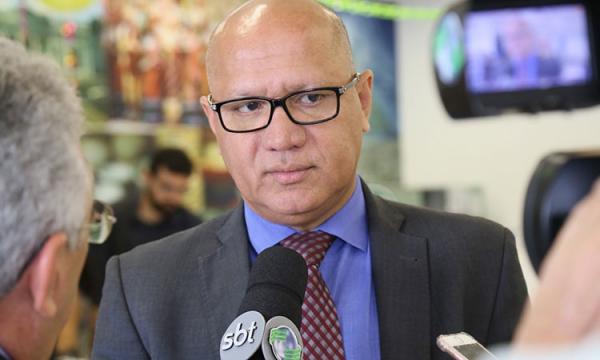 Franzé Silva diz que não retira pré-candidatura após apoios a Fábio Novo(Imagem:RobertaAline/CidadeVerde.com)