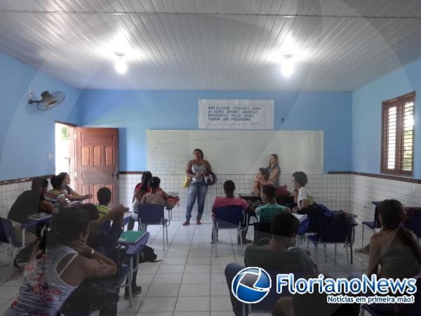 Projeto Amarelinho visita escolas e dá pontapé inicial para o festival estudantil em Barão de Grajaú.(Imagem:FlorianoNews)