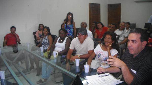 Presidentes de Associações de Moradores participaram de reunião com Infraestrutura.(Imagem:FlorianoNews)