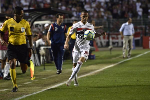 Antony deu assistência para Igor Gomes na vitória do São Paulo sobre o Fortaleza.(Imagem:Marcos Ribolli)