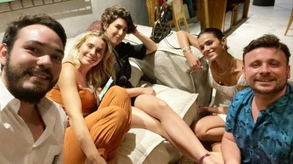 Marquezine, Carol Dieckmann e Fê Paes Leme no aniversário (Imagem:Reprodução/Instagram)