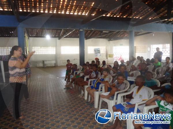 Secretaria de Meio Ambiente realiza palestra para alunos do AABB Comunidade.(Imagem:FlorianoNews)