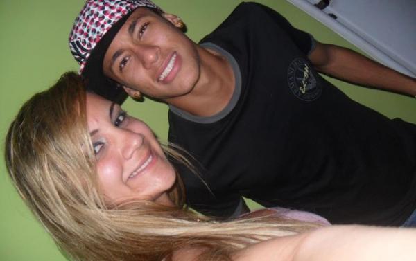 Rianne posta foto com Neymar.(Imagem:Facebook / Reprodução)