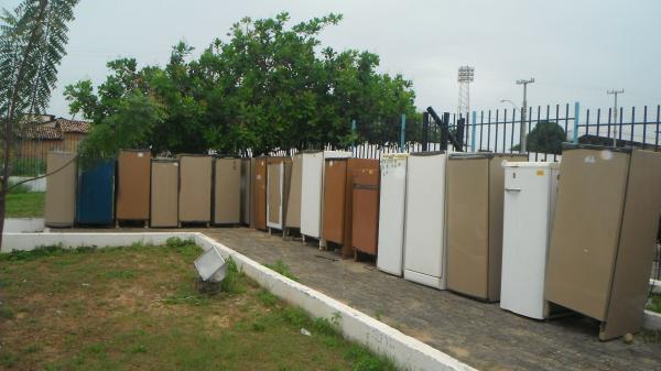 Projeto Agente Eletrobrás realizou substituição de geladeiras em Floriano.(Imagem:FlorianoNews)