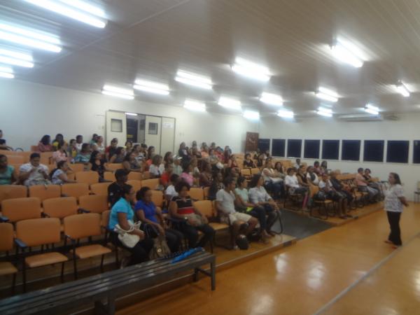 SINTE-PI realizou assembléia com Rede Estadual e Municipal de Educação.(Imagem:FlorianoNews)