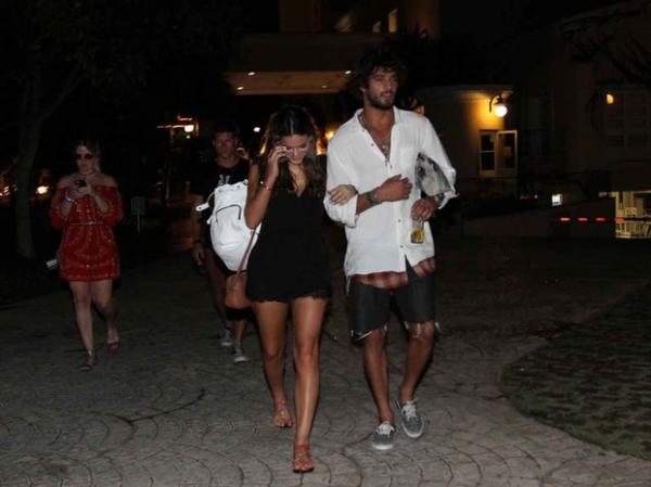 Bruna Marquezine e Marlon Teixeira em Jurerê Internacional, Florianópolis, Santa Catarina.(Imagem:Orlando Oliveira/Ag. News)