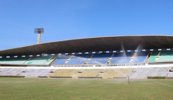 Albertão é o maior estádio do Futebol Piauiense, com capacidade para mais de 44 mil pessoas.(Imagem:Renan Morais)