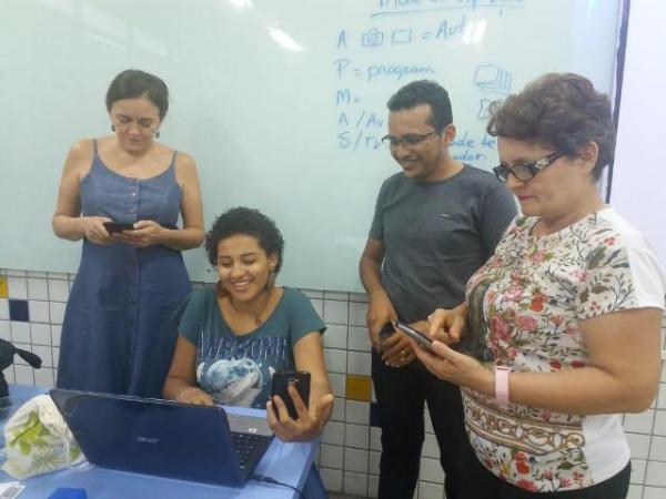 Projeto Jovens Radialistas do Semiárido realiza módulo de fotografia em Floriano.(Imagem:Comradio)