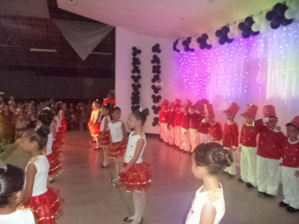 Escola Pequeno Príncipe realiza festa de encerramento de ano letivo da Educação Infantil.(Imagem:FlorianoNews)