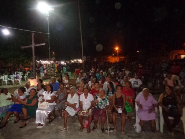 Fieis acompanham encerramento dos festejos de Nossa Senhora de Nazaré.(Imagem:FlorianoNews)