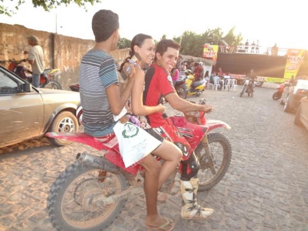 A cidade de Francisco Aires está de festejo.(Imagem:FlorianoNews)