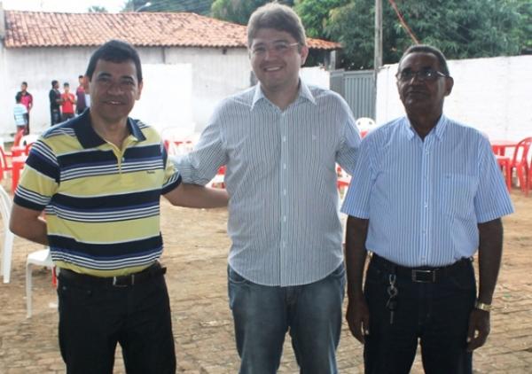 Dia do Vaqueiro é prestigiado por centenas de pessoas em Landri Sales.(Imagem:Portalodia.com)