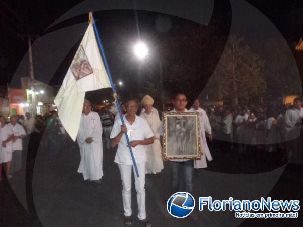 Procissão marca o encerramento dos festejos de São Pedro de Alcântara em Floriano.(Imagem:FlorianoNews)