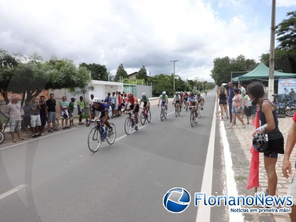 Realizada 1ª Corrida Ciclística da Associação Desportiva Corredores do Sertão em Floriano.(Imagem:FlorianoNews)