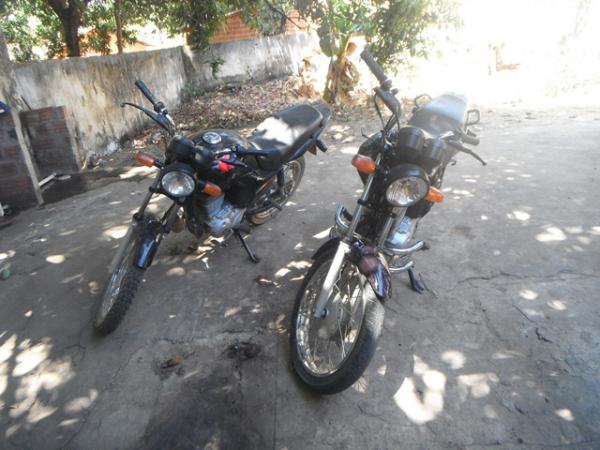 Motos furtadas são recuperadas pela Polícia Militar de Barão de Grajaú.(Imagem:FlorianoNews)