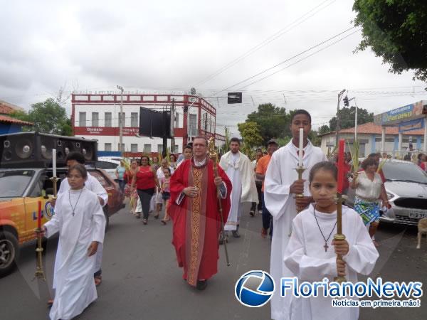 Domingo de Ramos é celebrado com missas e procissões em Floriano.(Imagem:FlorianoNews)