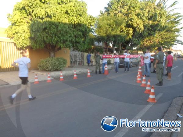 3º BPM realizou tradicional Corrida da Fogueira em Floriano.(Imagem:FlorianoNews)