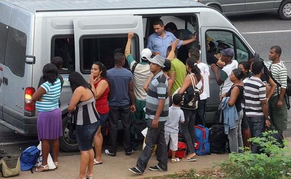 Transporte ilegal de passageiros(Imagem:Divulgação)