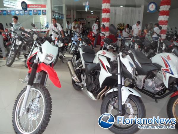 Cajueiro Motos inaugura nova concessionária em Água Branca.(Imagem:FlorianoNews)