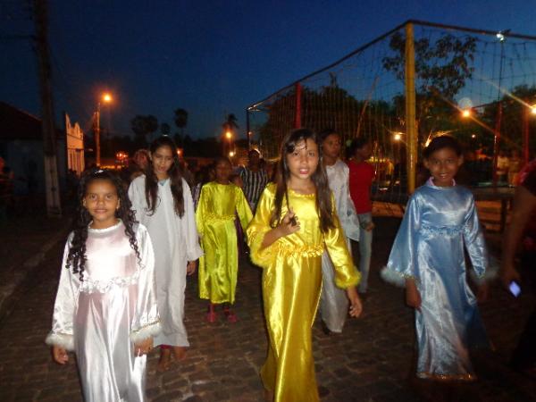 Procissão encerrou festejos à padroeira Nossa Senhora de Nazaré.(Imagem:FlorianoNews)