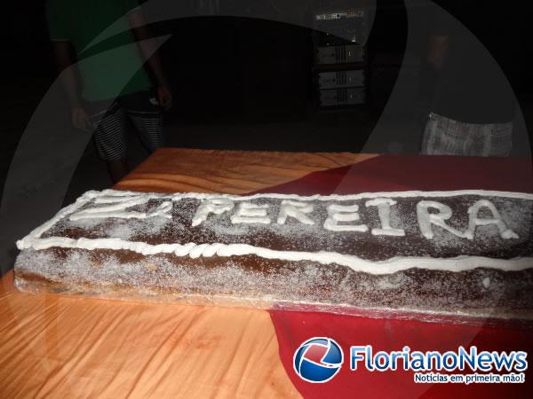 Moradores comemoraram o 3º aniversário do Conjunto Habitacional José Pereira.(Imagem:FlorianoNews)