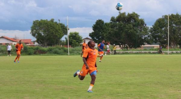 Fabinho é a bola da vez no Galo: atuação contra Fortaleza ainda rende bons frutos.(Imagem:Abdias Bideh/GloboEsporte.com)