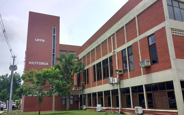 Concurso público da UFPB oferece mais de 130 vagas para cargos técnico-administrativos.(Imagem:Krys Carneiro/G1)