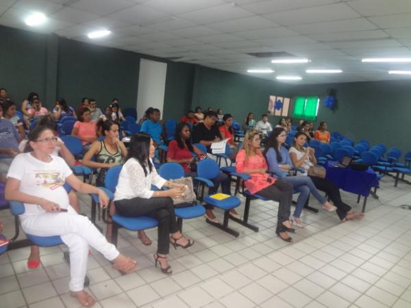 Acadêmicos de Pedagogia da UESPI realizam I SIPEC em Floriano.(Imagem:FlorianoNews)