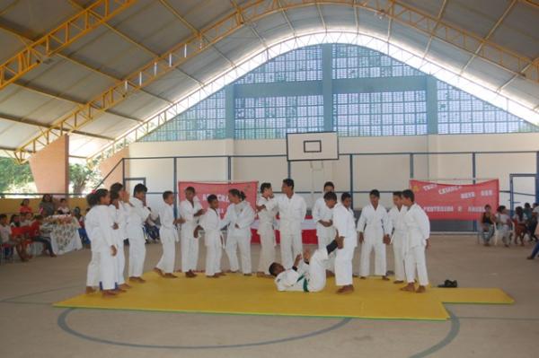 Escola Municipal José Francisco Dutra realiza Semana da Criança.(Imagem:Waldemir Miranda)