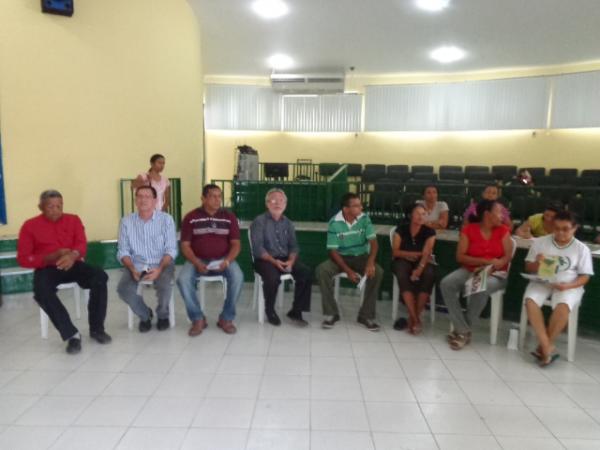 Reunião sobre Plebiscito da Reforma do Sistema Político Brasileiro é realizada em Floriano.(Imagem:FlorianoNews)