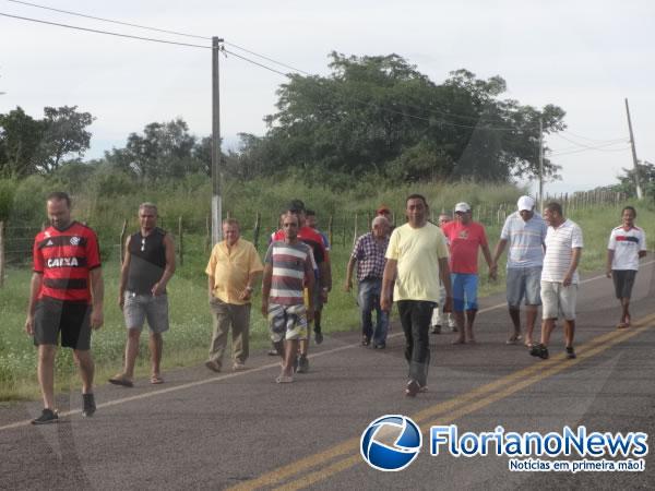 Grupo de homens realizou caminhada até o Santuário de Nossa Senhora da Guia.(Imagem:FlorianoNews)