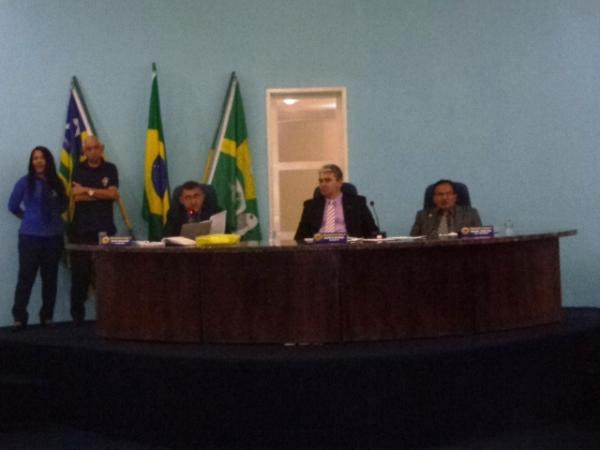 Sessão na Câmara volta a debater doação de terreno para o Fundo de Providência de Floriano (Imagem:FlorianoNews)