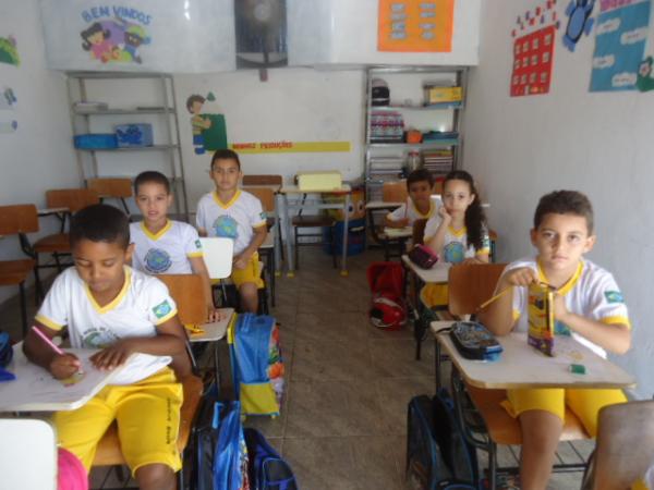 Escola Mega inicia ano letivo em Floriano.(Imagem:FlorianoNews)