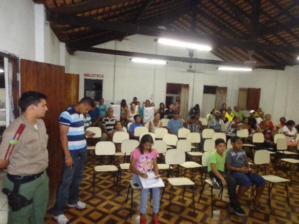 Empossada nova diretoria da Associação de Moradores do Bairro Sambaíba Velha.(Imagem:FlorianoNews)