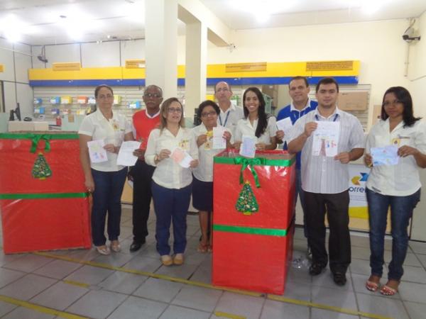 Lançada em Floriano Campanha Papai Noel dos Correios 2014.(Imagem:FlorianoNews)